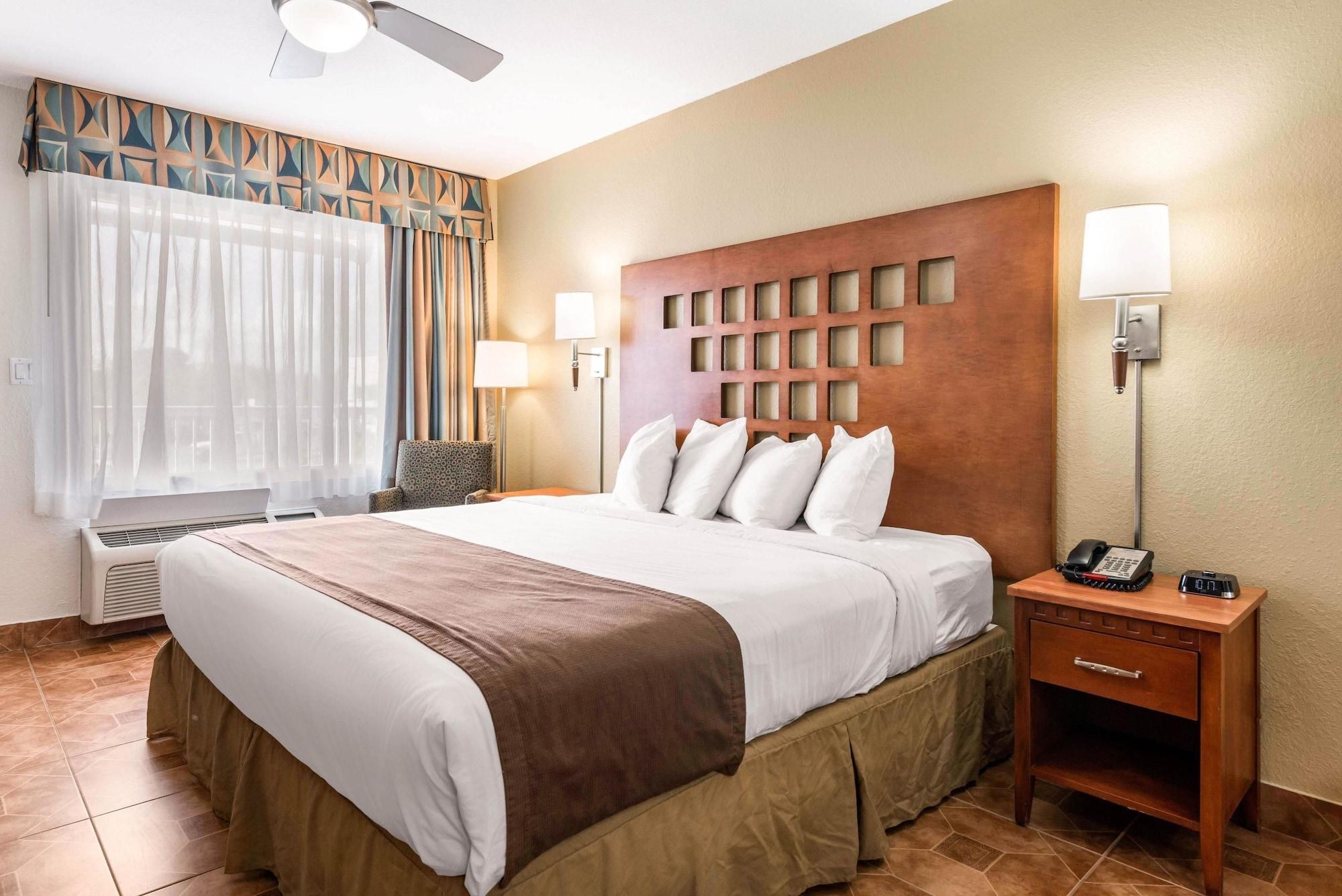 Rodeway Inn & Suites Fort Lauderdale Airport & Cruise Port Дания-Бич Экстерьер фото