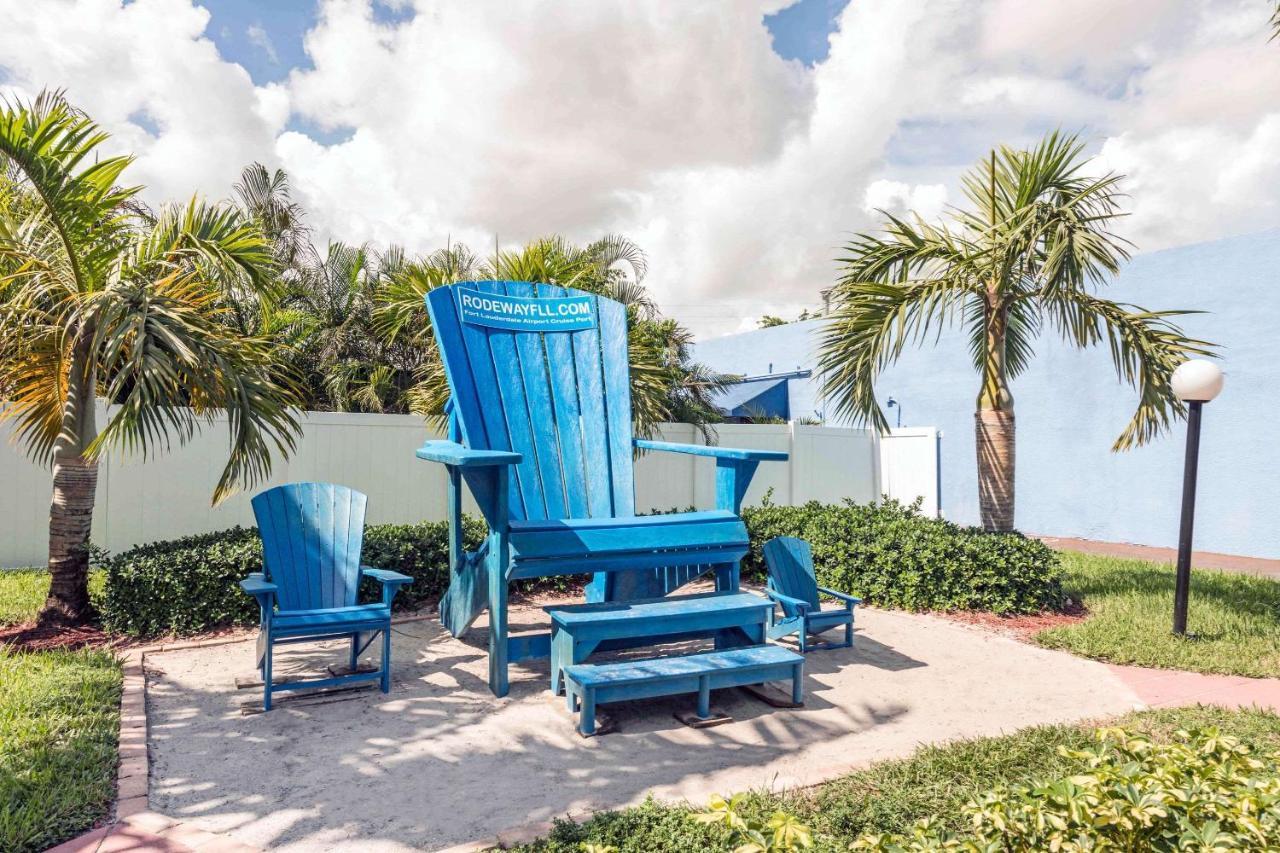 Rodeway Inn & Suites Fort Lauderdale Airport & Cruise Port Дания-Бич Экстерьер фото